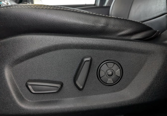 Подержанный автомобиль Ford Explorer 2019 года (29 фото)