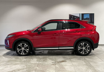 Подержанный автомобиль Mitsubishi Eclipse Cross 2019 года (8 фото)