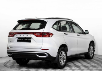 Подержанный автомобиль Haval M6 2023 года (7 фото)
