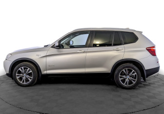 Подержанный автомобиль BMW X3 2013 года (8 фото)