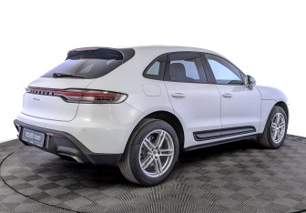 Подержанный автомобиль Porsche Macan 2023 года (5 фото)