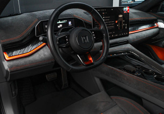 Подержанный автомобиль Zeekr 001 2023 года (22 фото)