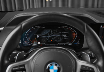 Подержанный автомобиль BMW X5 2023 года (12 фото)