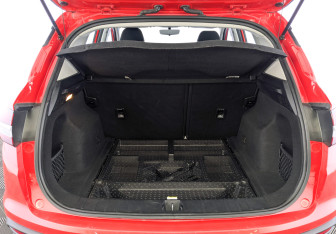 Подержанный автомобиль Geely Coolray 2023 года (10 фото)