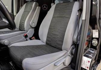 Подержанный автомобиль Mercedes-Benz Viano 2011 года (19 фото)