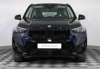 Новый BMW X1 2025 (3 фото)