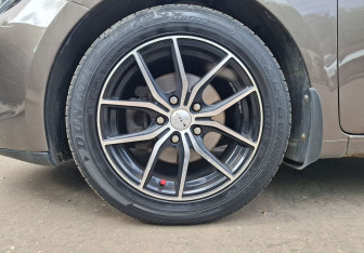 Подержанный автомобиль Kia Ceed Hatchback 2014 года (9 фото)