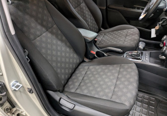 Подержанный автомобиль Kia Rio Hatchback 2020 года (19 фото)