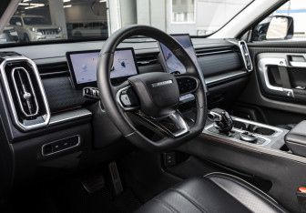 Подержанный автомобиль Jaecoo J7 2024 года (9 фото)