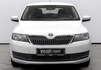 Подержанный автомобиль Skoda Rapid Liftback 2019 года (2 фото)
