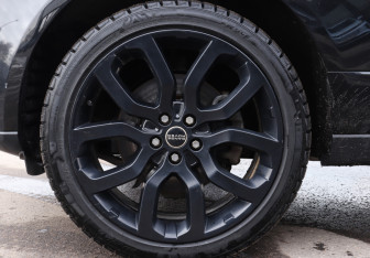 Подержанный автомобиль Land Rover Range Rover 2016 года (20 фото)