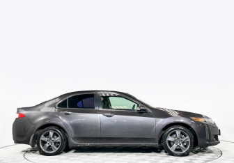 Подержанный автомобиль Honda Accord Sedan 2008 года (4 фото)