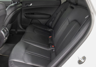 Подержанный автомобиль Kia Optima Sedan 2016 года (11 фото)