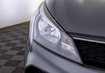 Подержанный автомобиль Kia Rio Hatchback 2021 года (17 фото)