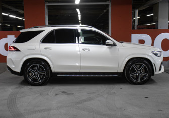 Подержанный автомобиль Mercedes-Benz GLE 2019 года (4 фото)