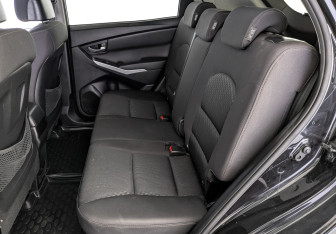 Подержанный автомобиль SsangYong Actyon 2013 года (18 фото)