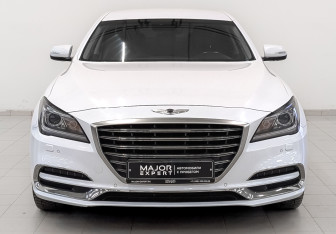 Подержанный автомобиль Genesis G80 2017 года (2 фото)