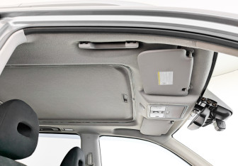 Подержанный автомобиль Nissan X-Trail 2013 года (22 фото)