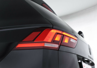 Подержанный автомобиль Volkswagen Tiguan 2021 года (6 фото)