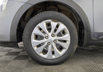 Подержанный автомобиль Kia Rio Hatchback 2021 года (11 фото)