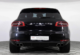 Подержанный автомобиль Porsche Macan 2014 года (6 фото)