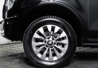 Подержанный автомобиль Tank 500 2023 года (30 фото)