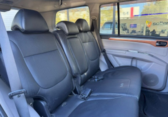 Подержанный автомобиль Mitsubishi Pajero Sport 2009 года (11 фото)