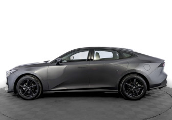 Новый Changan UNI-V 2024 (3 фото)