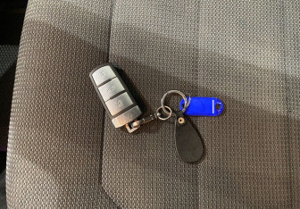 Подержанный автомобиль Volkswagen Passat Sedan 2011 года (16 фото)