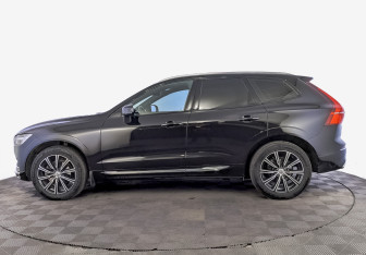 Подержанный автомобиль Volvo XC60 2020 года (8 фото)