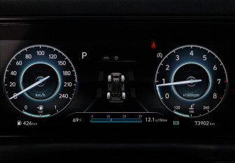 Подержанный автомобиль Hyundai Tucson 2022 года (21 фото)