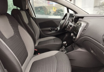 Подержанный автомобиль Renault Kaptur 2019 года (10 фото)