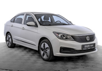Подержанный автомобиль Evolute i-PRO 2025 года (3 фото)