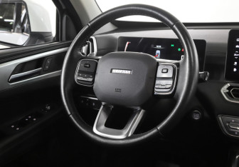 Подержанный автомобиль Haval H5 2024 года (15 фото)