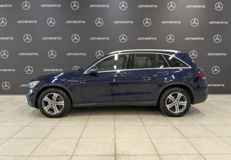 Подержанный автомобиль Mercedes-Benz GLC Coupe 2021 года (8 фото)