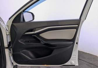 Подержанный автомобиль LADA (ВАЗ) Vesta Wagon 2019 года (24 фото)