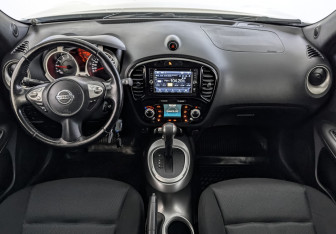 Подержанный автомобиль Nissan Juke 2014 года (14 фото)