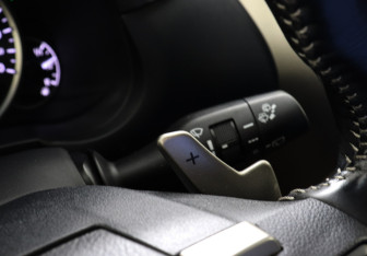 Подержанный автомобиль Lexus NX 2017 года (15 фото)