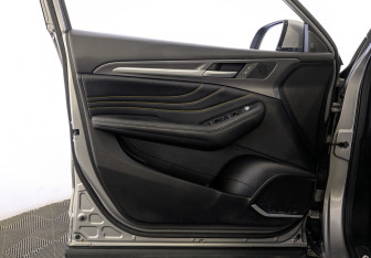 Подержанный автомобиль Haval F7x 2020 года (19 фото)