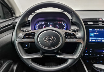 Подержанный автомобиль Hyundai Tucson 2021 года (21 фото)