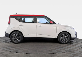 Подержанный автомобиль Kia Soul 2021 года (4 фото)
