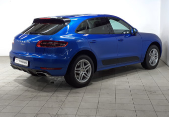 Подержанный автомобиль Porsche Macan 2017 года (4 фото)