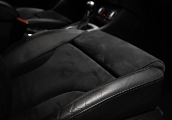 Подержанный автомобиль Audi Q3 2012 года (27 фото)