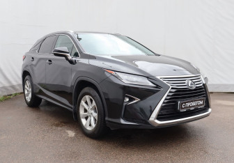 Подержанный автомобиль Lexus RX 2017 года (3 фото)