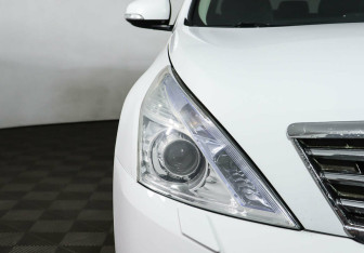 Подержанный автомобиль Nissan Teana 2013 года (7 фото)