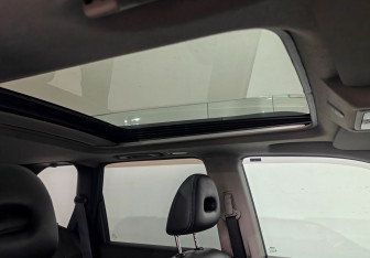 Подержанный автомобиль Nissan X-Trail 2013 года (17 фото)