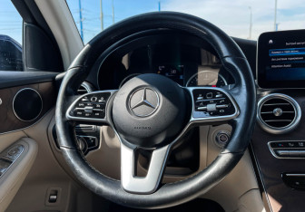 Подержанный автомобиль Mercedes-Benz GLC Coupe 2020 года (14 фото)