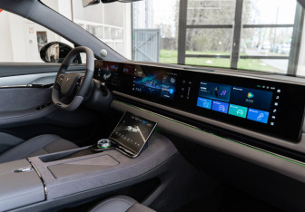 Новый Voyah Passion 2025 (19 фото)