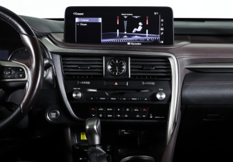 Подержанный автомобиль Lexus RX 2021 года (14 фото)