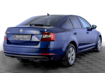 Подержанный автомобиль Skoda Octavia Liftback 2017 года (5 фото)
